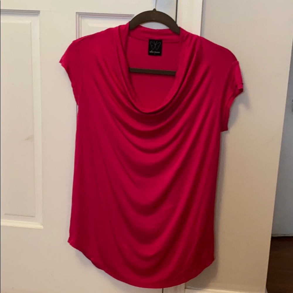 Ella Miss fuchsia pink flowy top